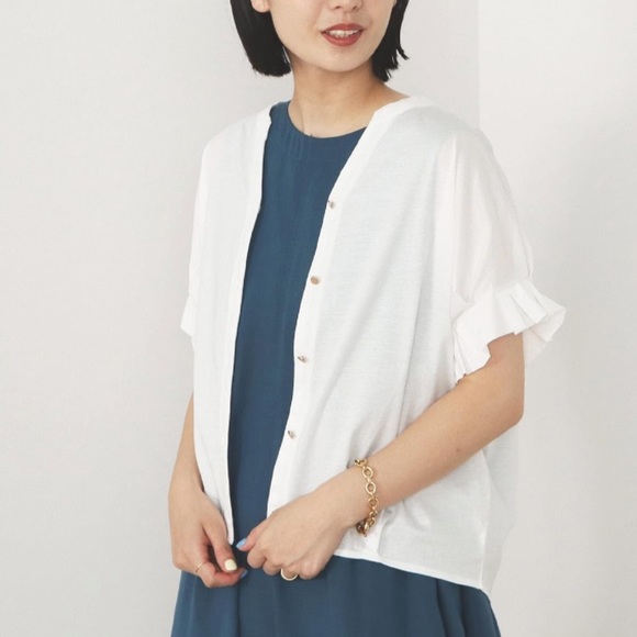 BEAMS Heart - White Button down V neck Short sleeve blouse shirt - Picture 5 of 15